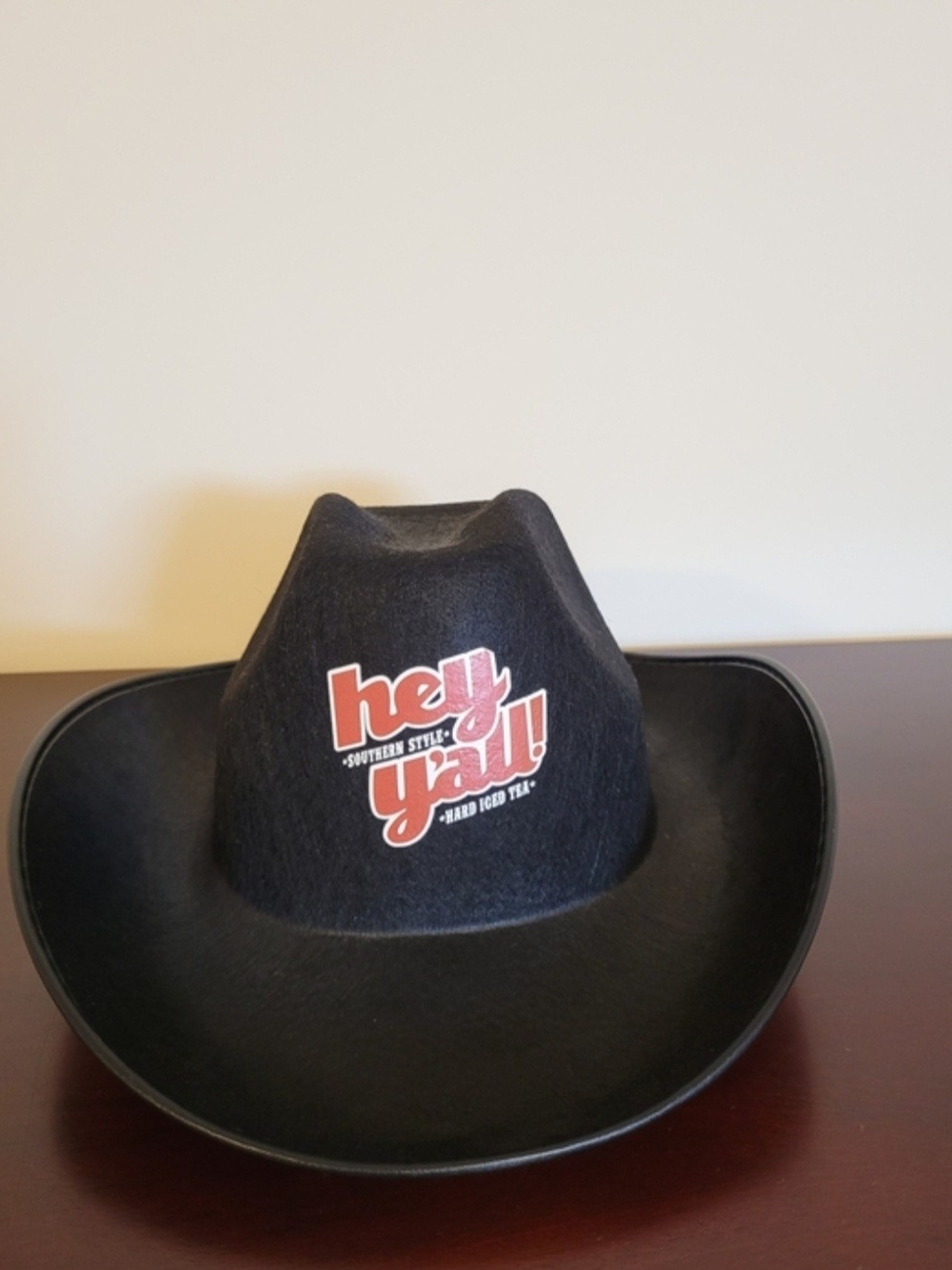 New Hey Y'all! Southern Style Hard Iced Tea Black Felt Cowboy Hat